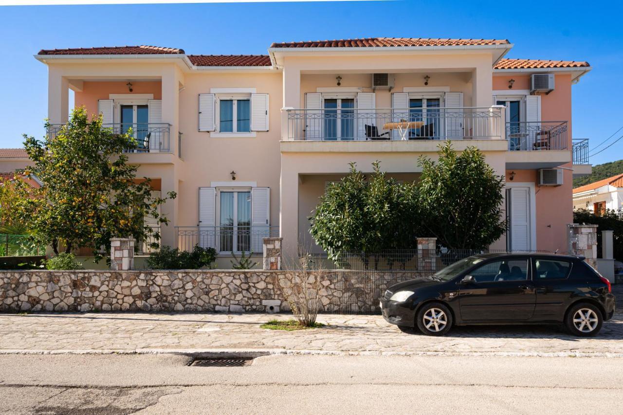 John'S Studios Karavomylos Exterior foto